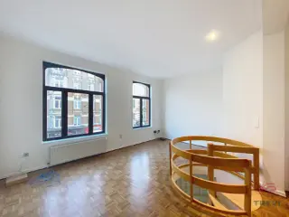 Duplex à louer Etterbeek (VBD46867)