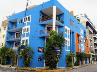 Commercial building for sale Playa del Carmen (VBD47278)