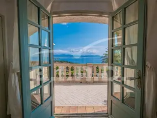 Huis te koop Roquebrune-sur-Argens (VBD47626)