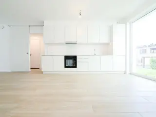 Gelijkvloers te koop Sint-Agatha-Berchem (VBD47861)