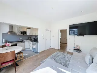 Appartement te koop Etterbeek (VBD48204)