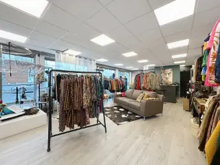 Commercial building for rent Tournai (VBD48773)