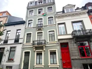 Opbrengsteigendom te koop Sint-Gillis (VBD48954)