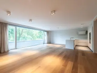 Appartement à louer Ixelles (VBD49084)