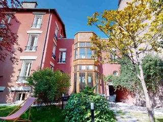 Rez-De-Chaussée en colocation Suresnes (VBD49129)