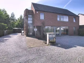 Commercial building for sale Chimay (VBD49861)