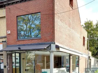 Commercial building for sale Sint-Pieters-Woluwe (VBD49880)