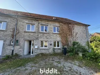 Huis in openbare verkoop Anthée (VBD50156)