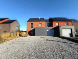 Residence for rent Pipaix (VBD50713)