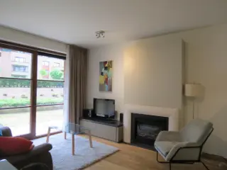 Ground floor for rent Oudergem (VBD50958)