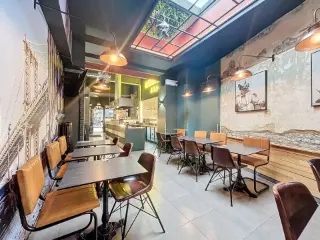 Handelspand te koop Moeskroen (VBD51501)