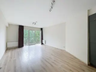 Appartement te huur Schaarbeek (VBD51763)
