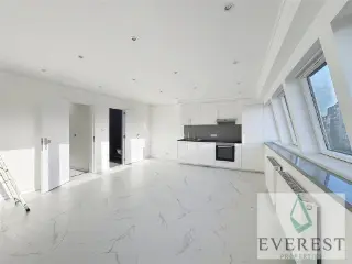 Appartement te huur Elsene (VBD51836)