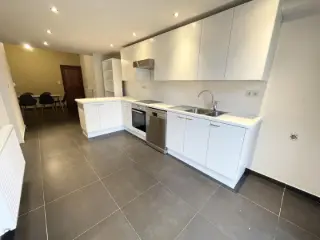 Huis te huur Le Roeulx (VBD51935)