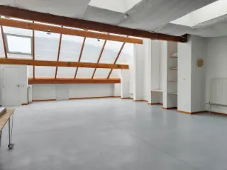 Industrie te huur Sint-Gillis (VBD52311)