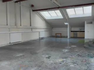 Industrie te huur Sint-Gillis (VBD52312)