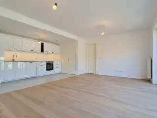 Appartement à louer Dave (VBD52506)