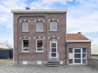 Residence for sale Lincent (VBD52519)