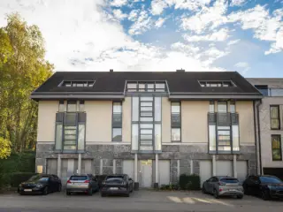 Surface commerciale à vendre Rhode-Saint-Genèse (VBD52541)