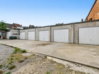 Garage for sale Châtelet (VBD52867)
