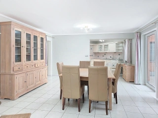 Gelijkvloers te huur La Hestre (VBD54339)