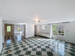 Residence for rent Érezée (VBD54739)