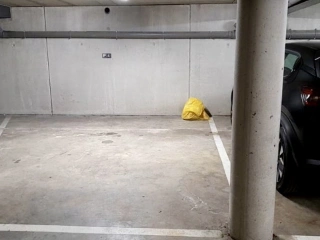 Parking for rent Dave (VBD56089)