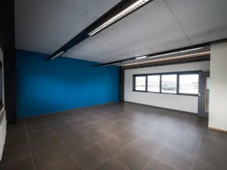 Office space for rent Achêne (VWD13159)