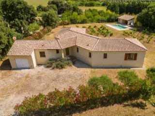 Villa te koop Collias (VWD14469)