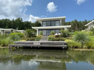 Villa te koop Zeewolde (VWD14649)