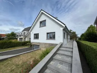 Villa à louer Waterloo (VWD14730)