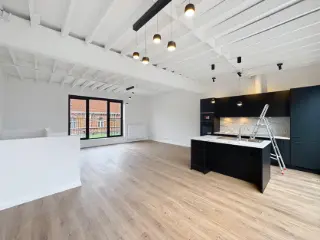 Penthouse à louer Schaerbeek (VWD15487)