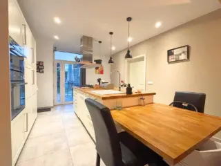 Residence for rent Maissin (VWD15663)